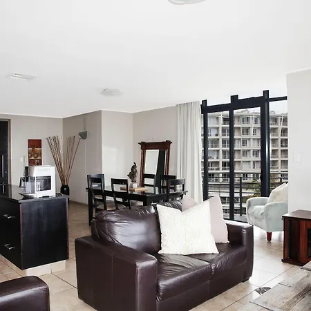 Point Waterfront Apartments-3