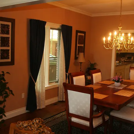 Niagara Classic Inn-3