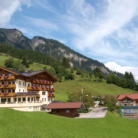 Berghotel Alpenklang-2