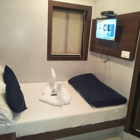 Hotel Avenue Residency-3