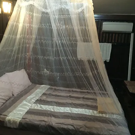 Baan Are Gong Riverside Homestay-2