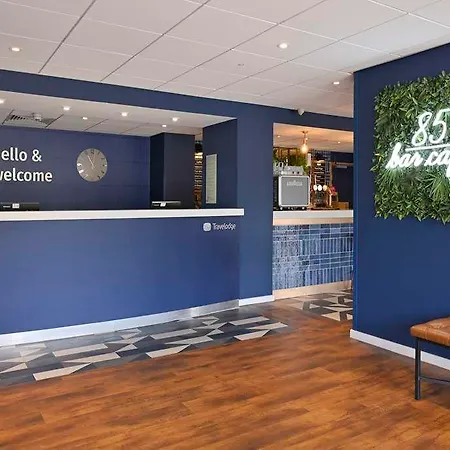 Travelodge Winnersh Triangle-3