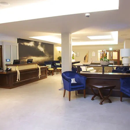 Waterfront Hotel Dungloe-3