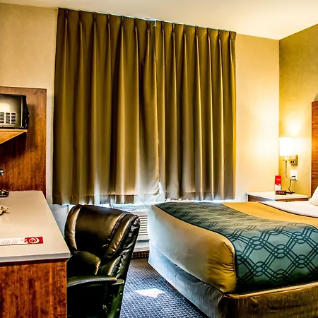 Econo Lodge-2