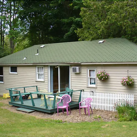 Ridges Inn & Suites-2