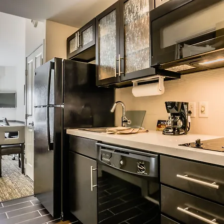 Candlewood Suites - Hartford Downtown-3