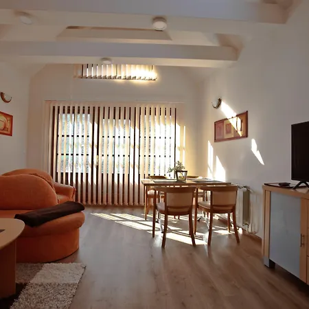 Hotel Paradies-2
