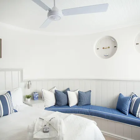 Ocean Watch Guest House-2