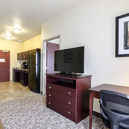 Cobblestone Hotel & Suites - Erie-2