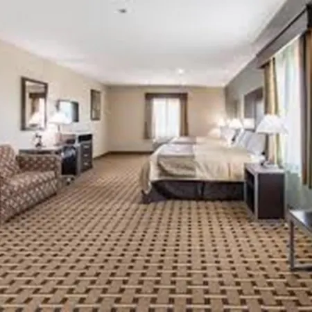Scottish Inns & Suites-3
