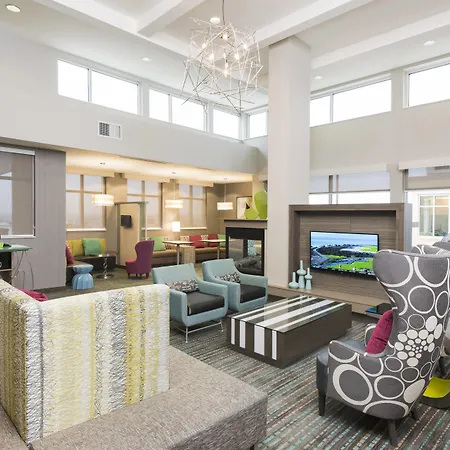 Residence Inn By Marriott Milwaukee West-3