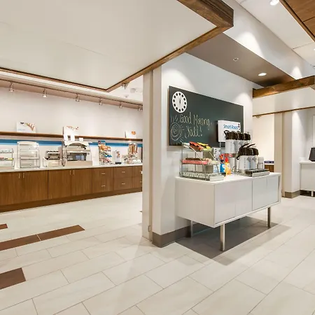 Holiday Inn Express & Suites - Carrollton West By Ihg-3