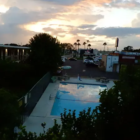 Siesta Inn Mcallen-3