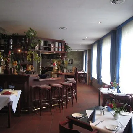 Hotel Schöne Aussicht-2