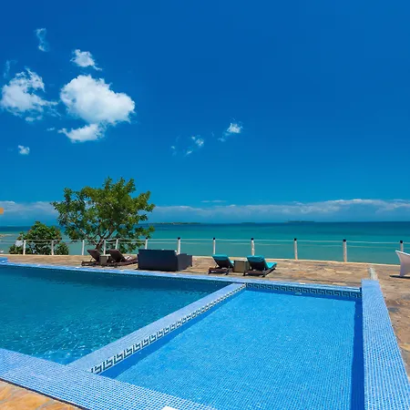 Golden Tulip Zanzibar Resort-3