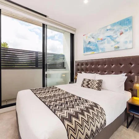 Whitehorse Apartments Hotel-3