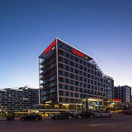 Hampton By Hilton Istanbul Kurtkoy-3
