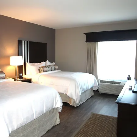 Hotel At Batavia Downs-2