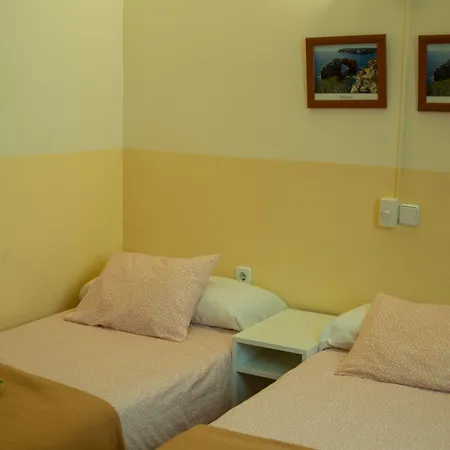 Hostal Atlanta-2