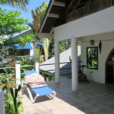 Beach House Condos, Negril-2