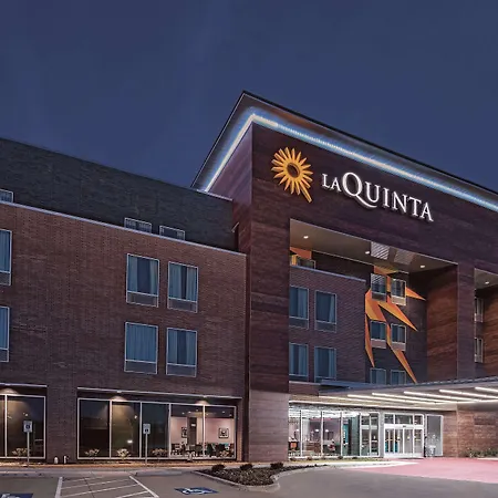 La Quinta By Wyndham Dallas Grand Prairie North-2