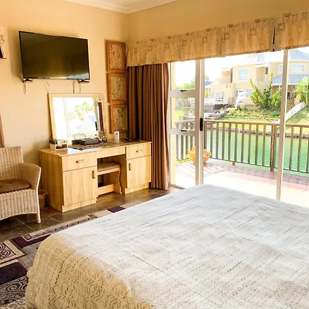 Marina Martinique B&B-3