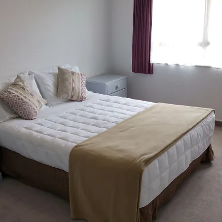 Hobson'S Choice Motel-2