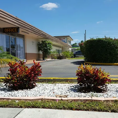 Parkway Inn-2