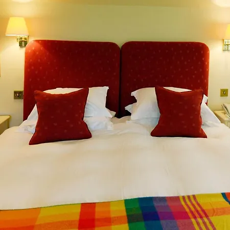 The Factor'S Inn & Factor'S Cottage-3