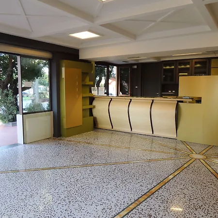 Hotel Zeus-3