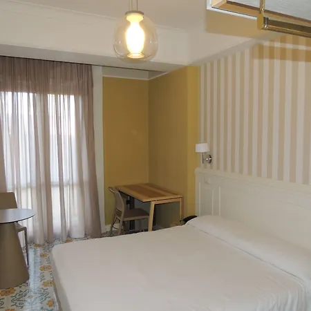 Hotel Zeus-3