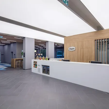 Hampton By Hilton Istanbul Zeytinburnu-2