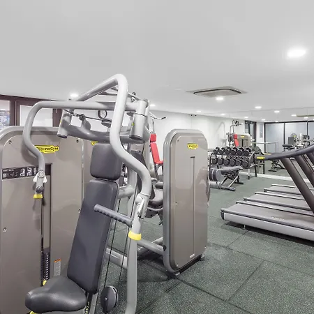 Meriton Suites Church Street, Parramatta-2