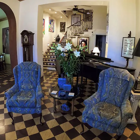 La Perla Hotel Boutique B&B-2