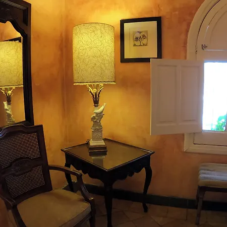 La Perla Hotel Boutique B&B-3