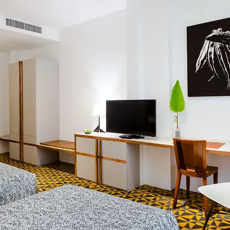 1920 Hotel-3