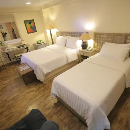 Roxas President'S Inn-3