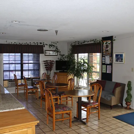 Quality Inn Pulaski-3