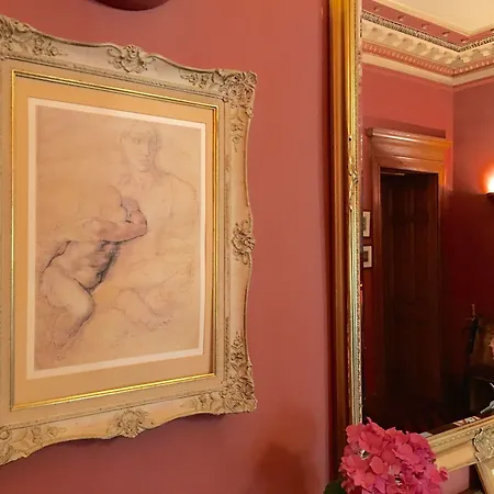 The Alamo Guest House-2