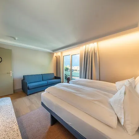 Hop Apartments & Suites-3