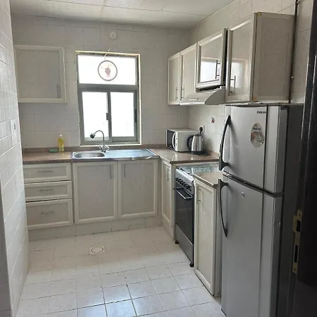 Al Reem Hotel Apartments-2