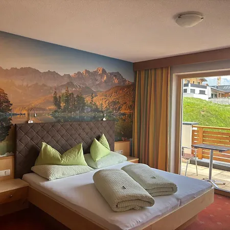 Hotel Garni Alpendiamant-3