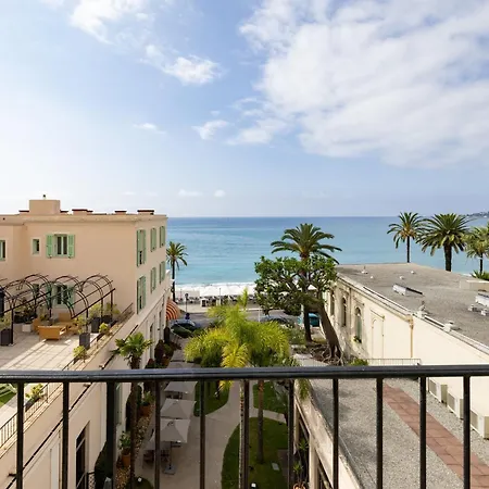 Hotel Vacances Bleues Balmoral-2