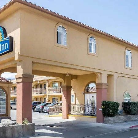 Days Inn By Wyndham Bishop-2