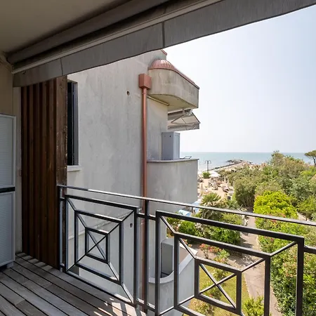 Eurobeach Residence-3