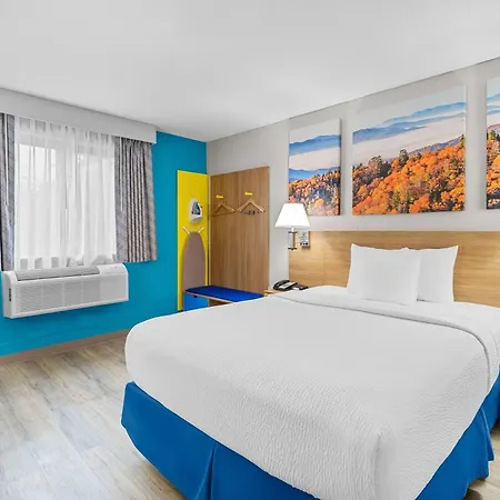 Days Inn By Wyndham Brunswick Bath Area-2