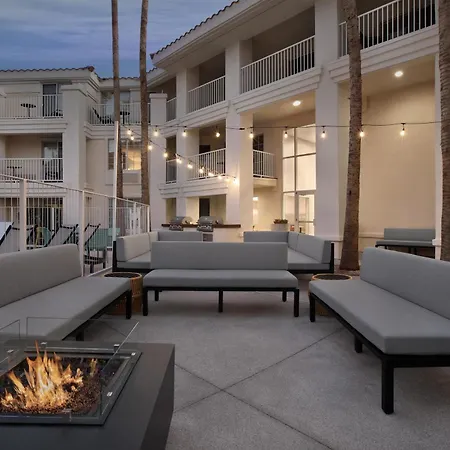 Home2 Suites By Hilton Scottsdale Old Town-3