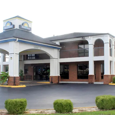 Days Inn By Wyndham Franklin-3
