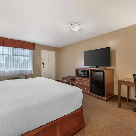 Best Western Sicamous Inn-2