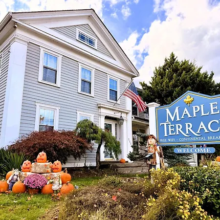Maple Terrace-3